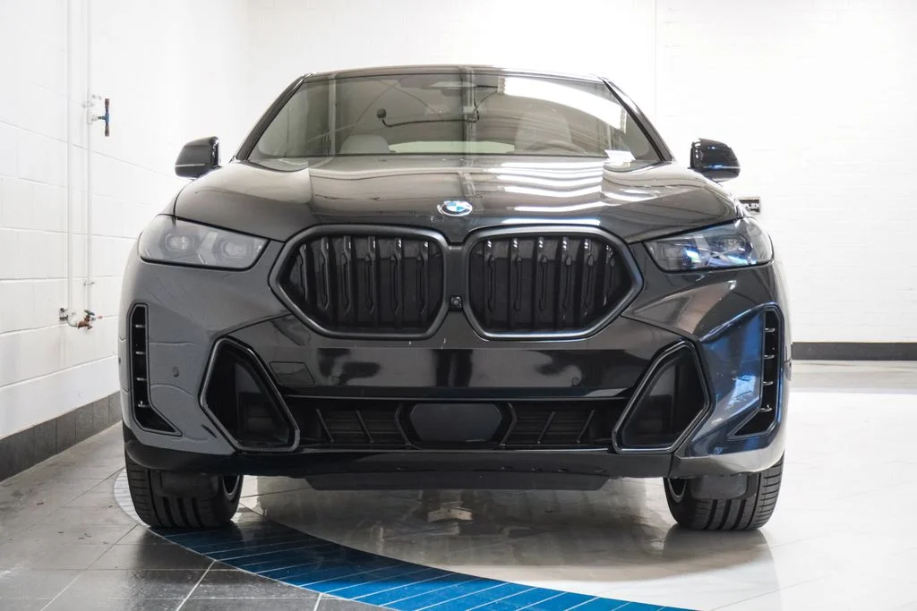 Used 2024 Black BMW xDrive40i image 37