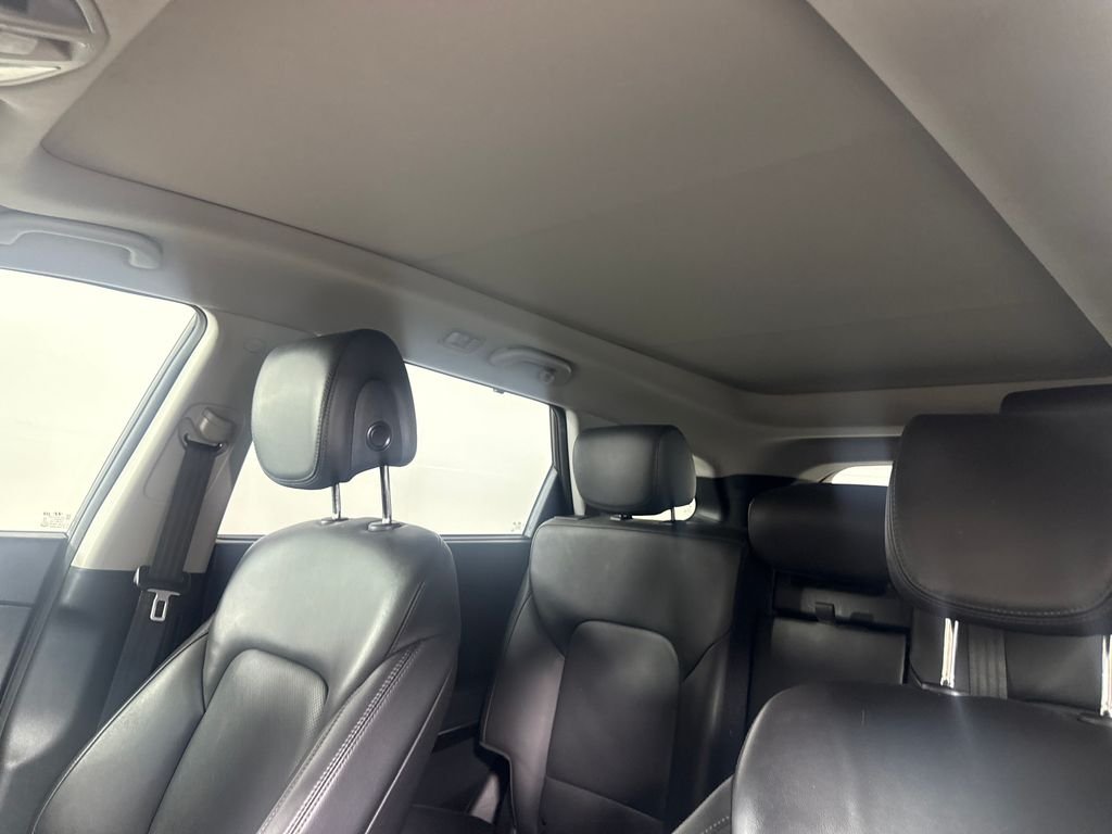 Used 2018 Black Hyundai SE Ultimate image 24