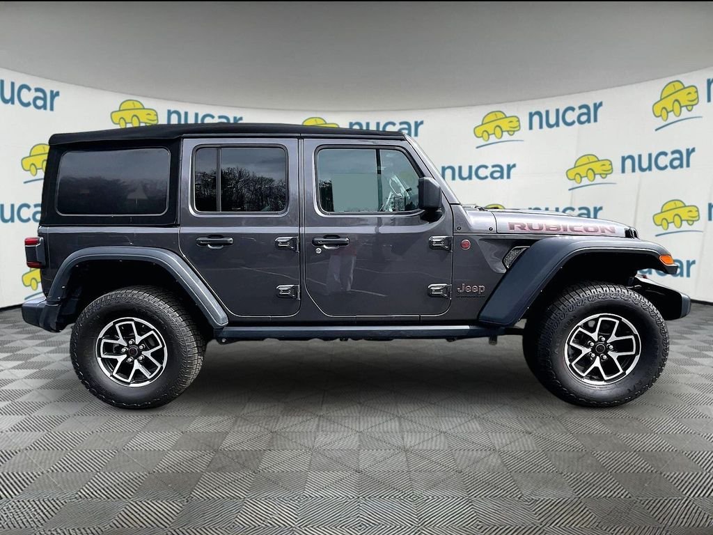Used 2024 Gray Jeep Rubicon image 9