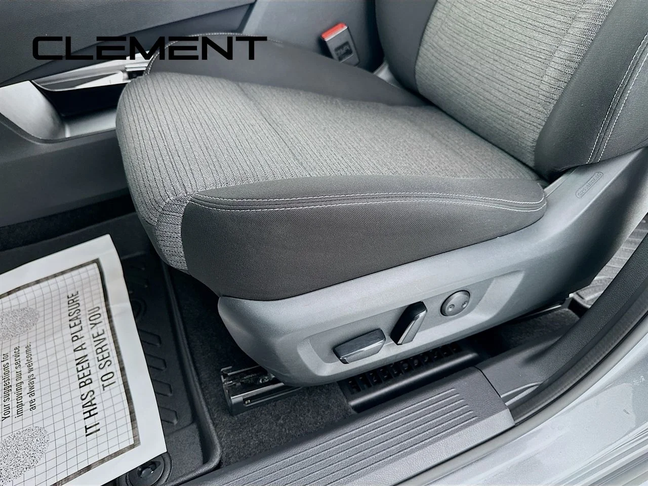 Certified Used 2023 Gun Metallic Nissan SV image 27