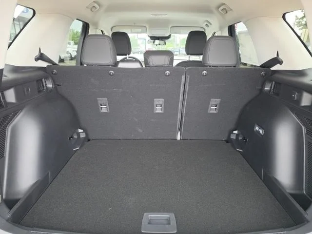 New 2026 Carbonized Gray Metallic Ford Big Bend® image 29