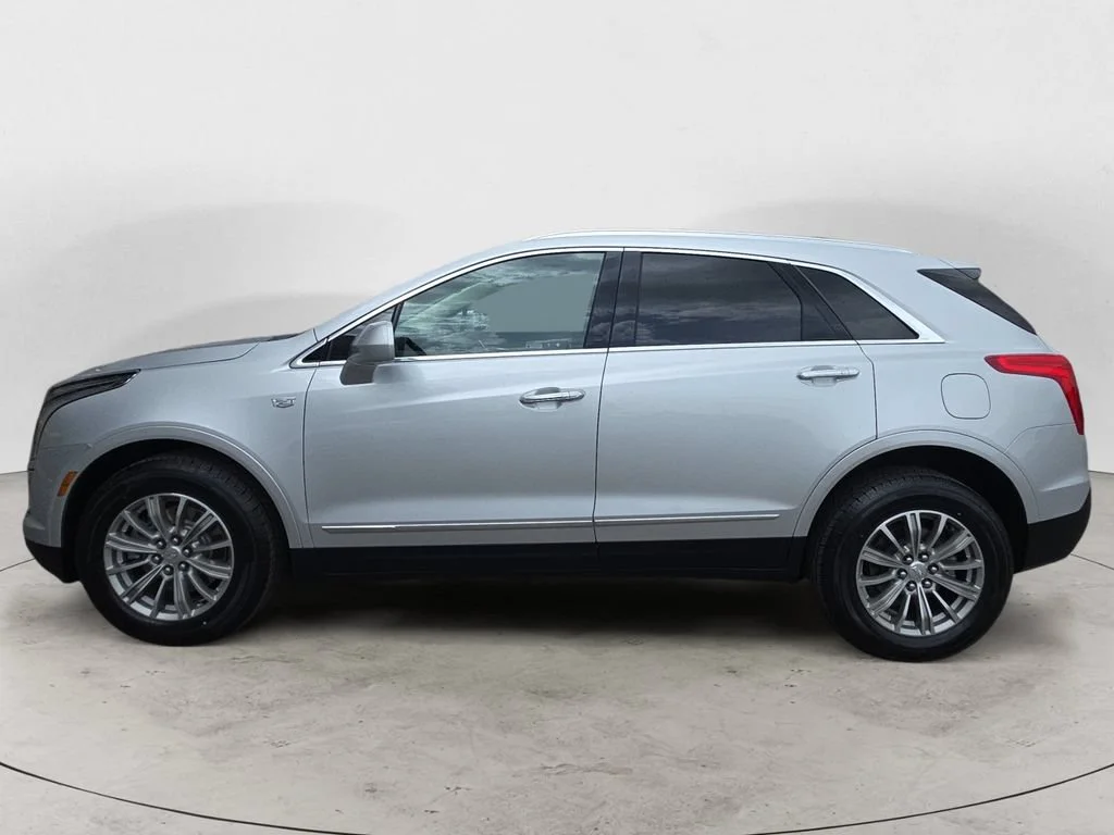 Used 2019 RADIANT SILVER METALLIC Cadillac Luxury AWD image 12