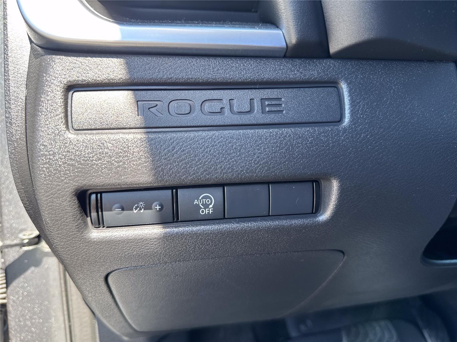 Used 2023 Gun Metallic Nissan S image 18