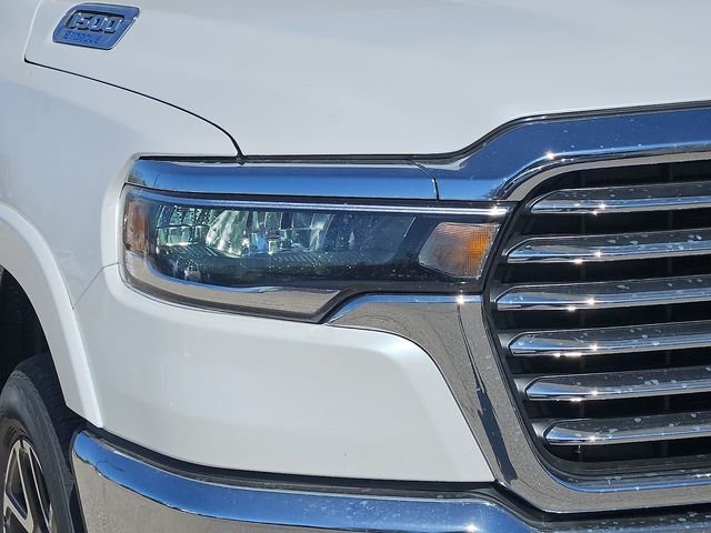 New 2026 Ivory White Tri-Coat Pearl-Coat Exterior Paint RAM Laramie image 8