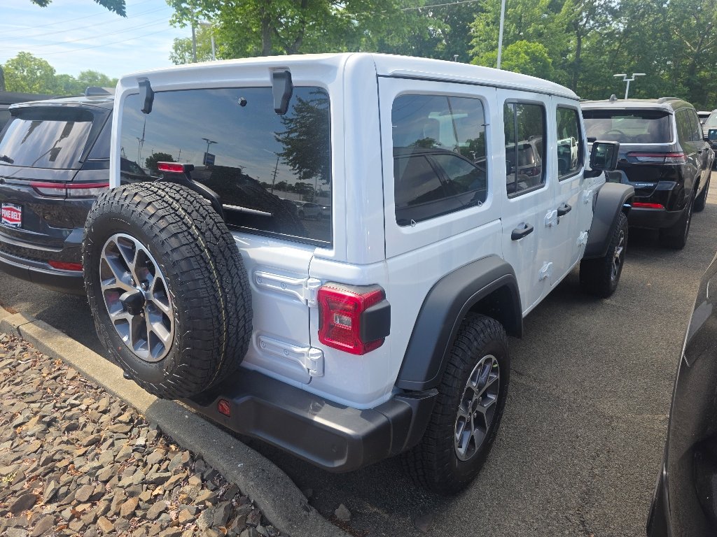 New 2026 Bright White Clear-Coat Exterior Paint Jeep Sport S image 8