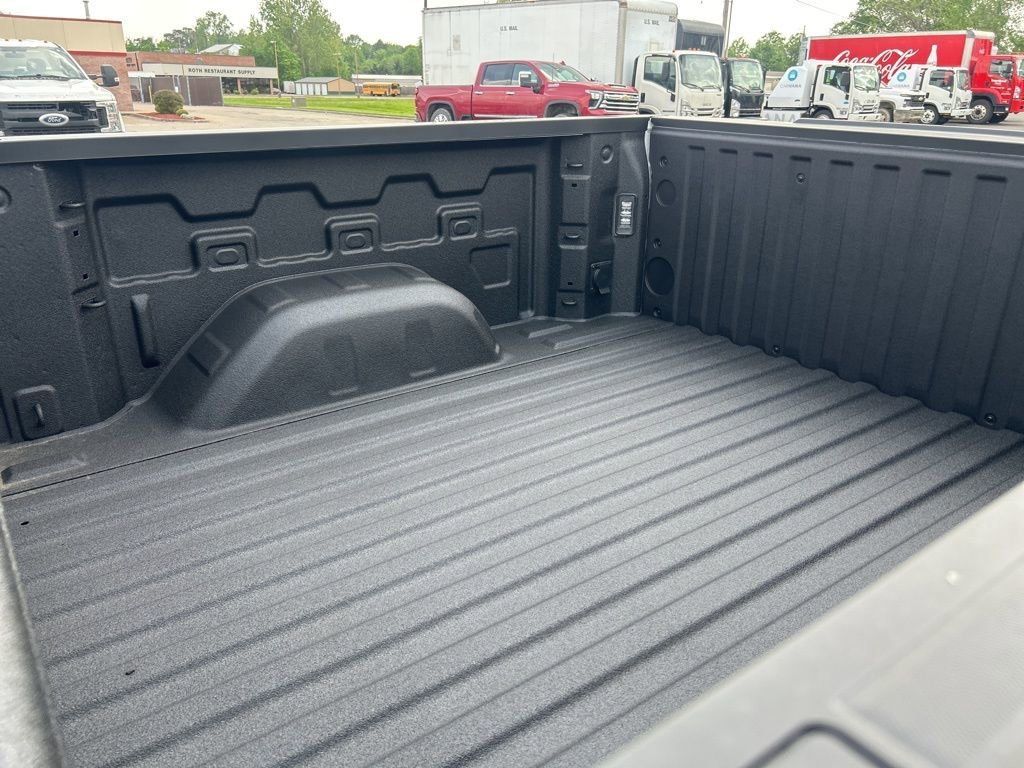 2026 Chevrolet Silverado 1500 LT - Photo 17