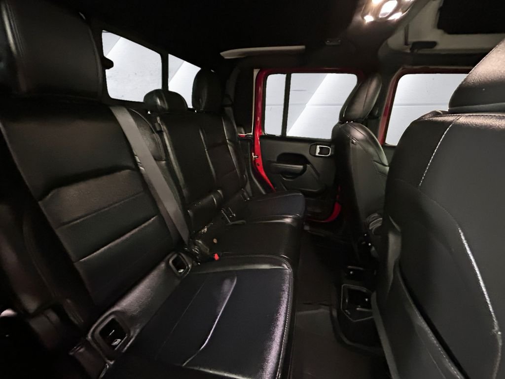 Used 2023 Red Jeep Texas Trail image 16