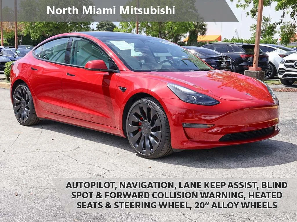 2023 Tesla Model 3 Performance's photo