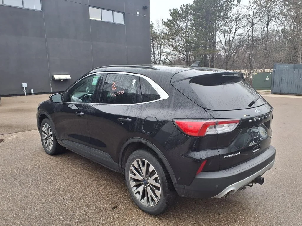 Used 2022 Black Ford Titanium image 4