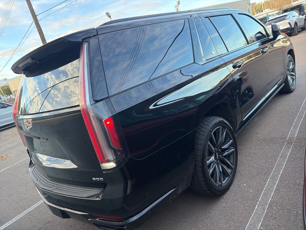 2021 Cadillac Escalade ESV Sport photo 2