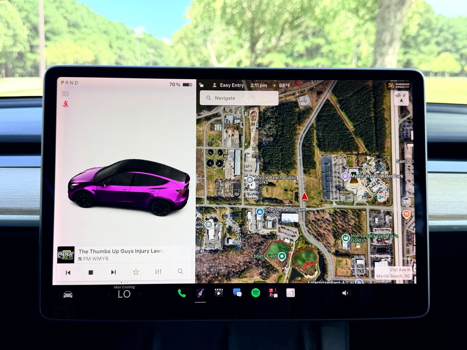 Used 2021 Solid Black Tesla Standard Range image 4