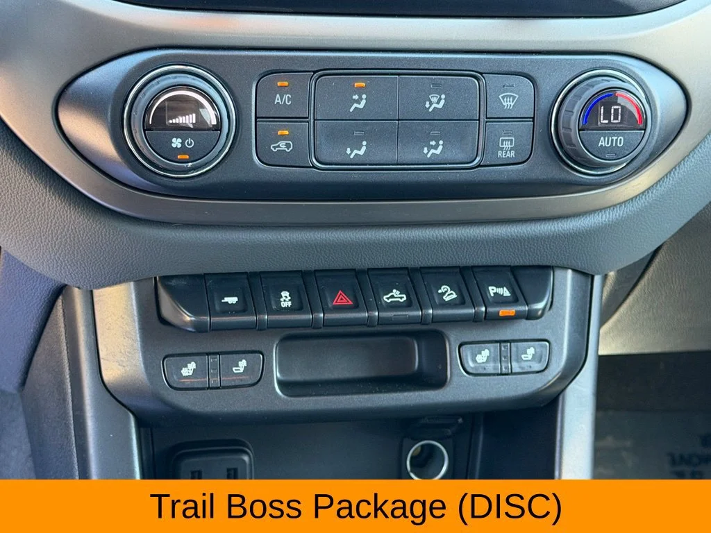 Used 2022 Bright Blue Metallic Chevrolet Z71 image 11