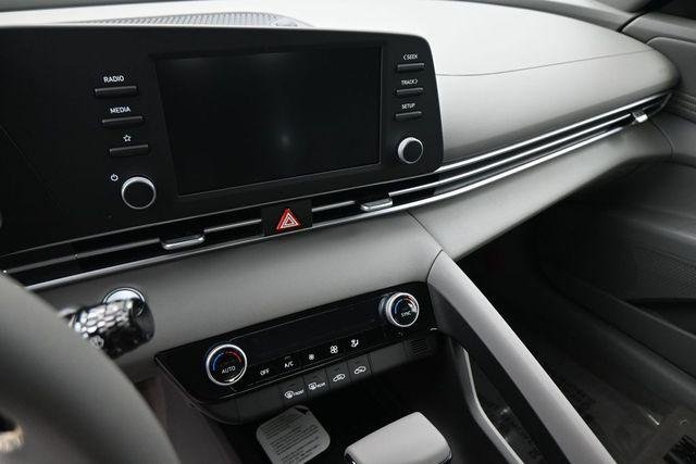 New 2026 Gray Hyundai SEL Sport image 19