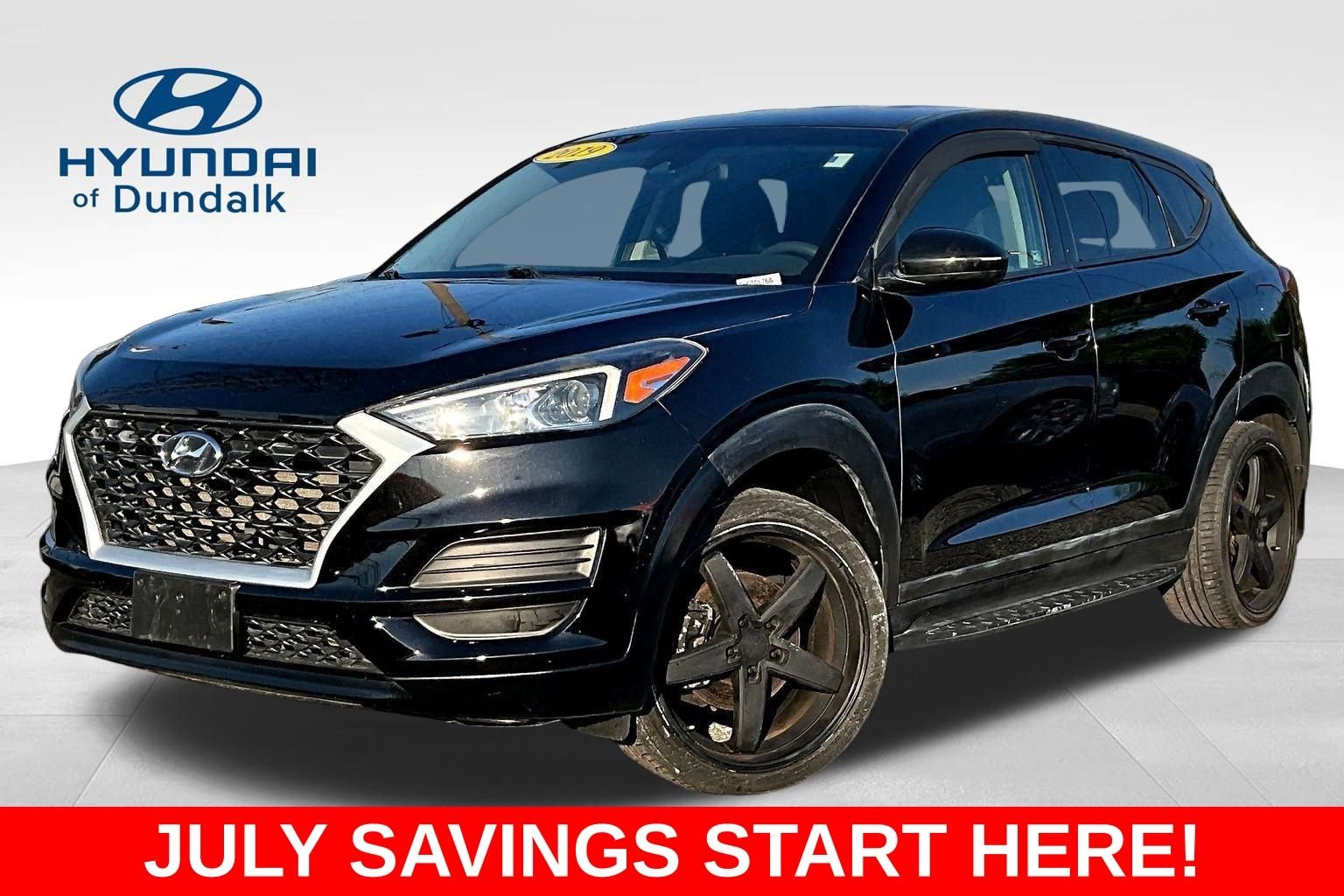 Used 2019 Black Hyundai SE image 1