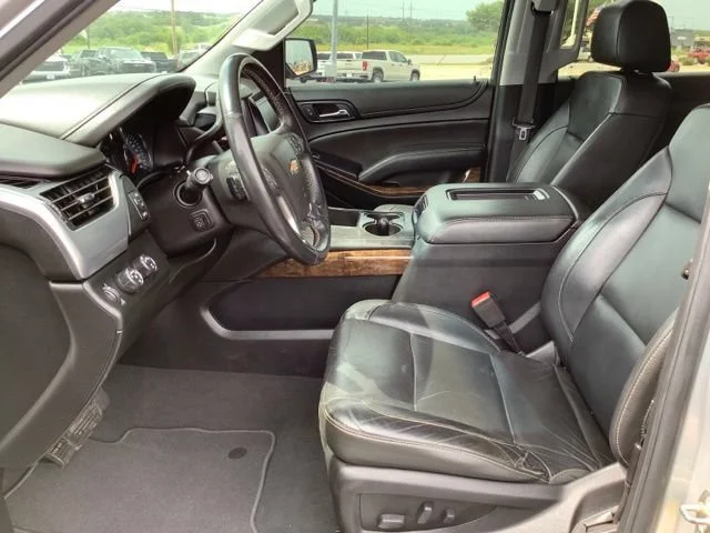 Used 2019 SILVER ICE METALLIC Chevrolet LT image 13