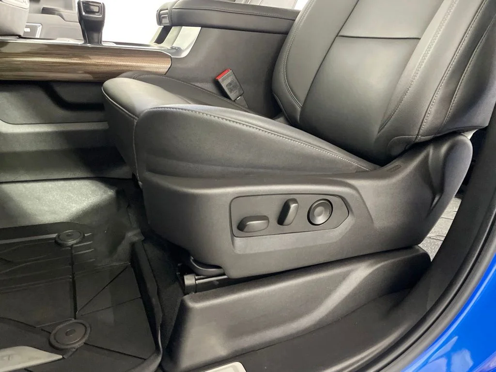 Used 2025 Blue Chevrolet RST image 12