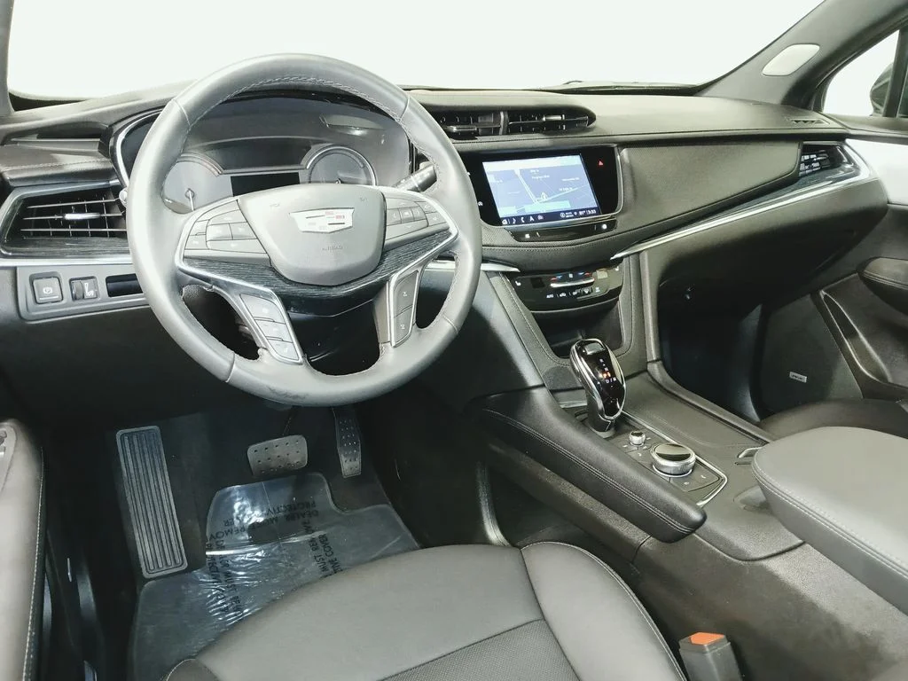 Used 2024 Black Cadillac Premium Luxury image 9