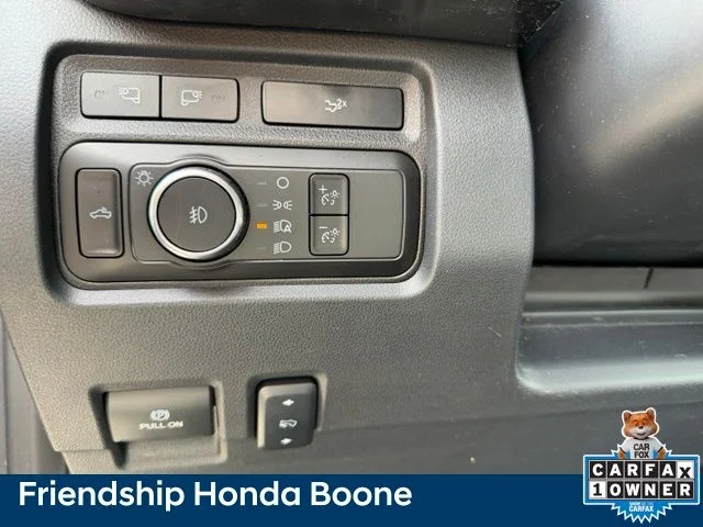 Used 2024 Gray Ford Lariat image 19