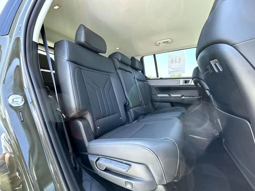 Used 2026 Green Hyundai SEL image 19