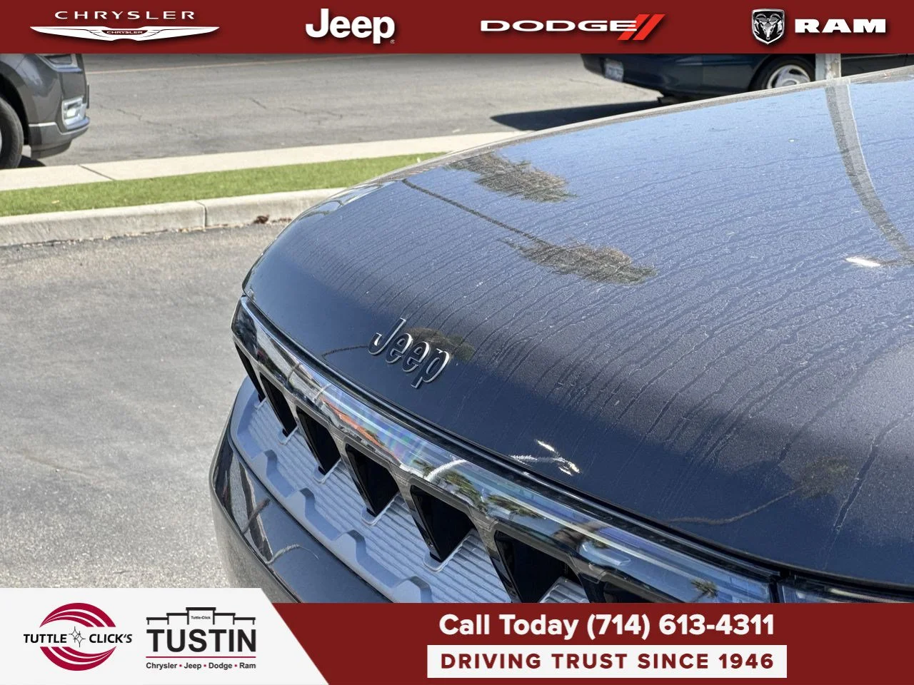 New 2026 Baltic-Gray Metallic Clear-Coat Exterior Paint Jeep 4DR 2WD image 14