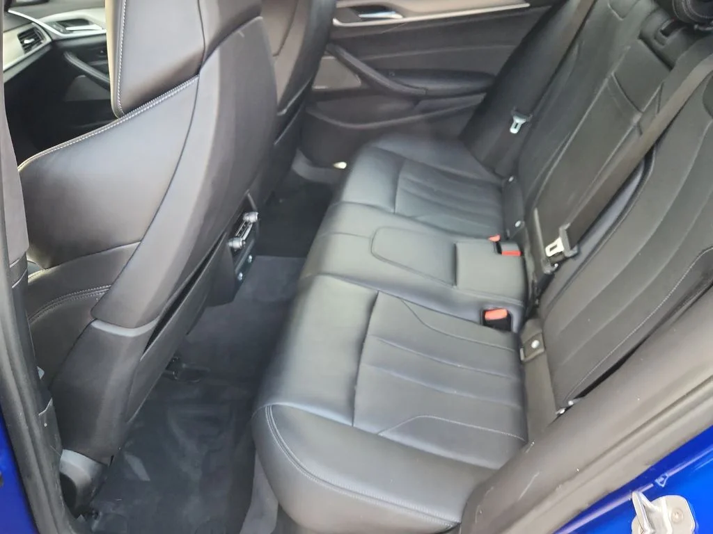 Used 2018 Blue BMW 800 HP image 10