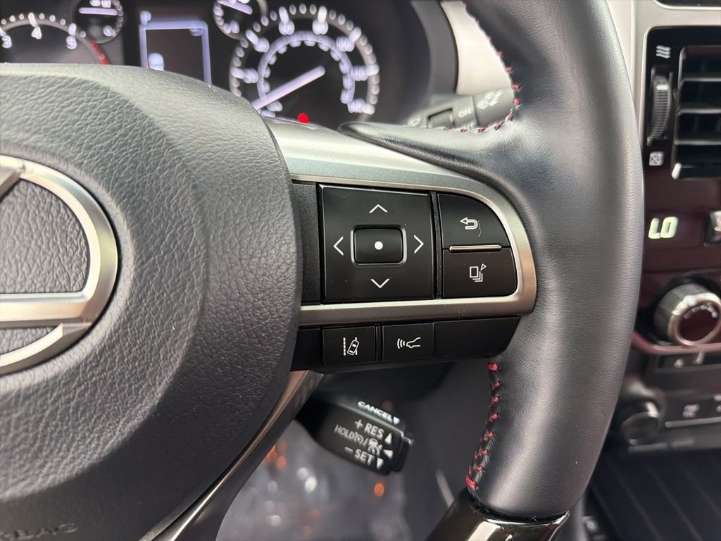 Certified Used 2022 ATOMIC SILVER Lexus 460 Luxury image 15