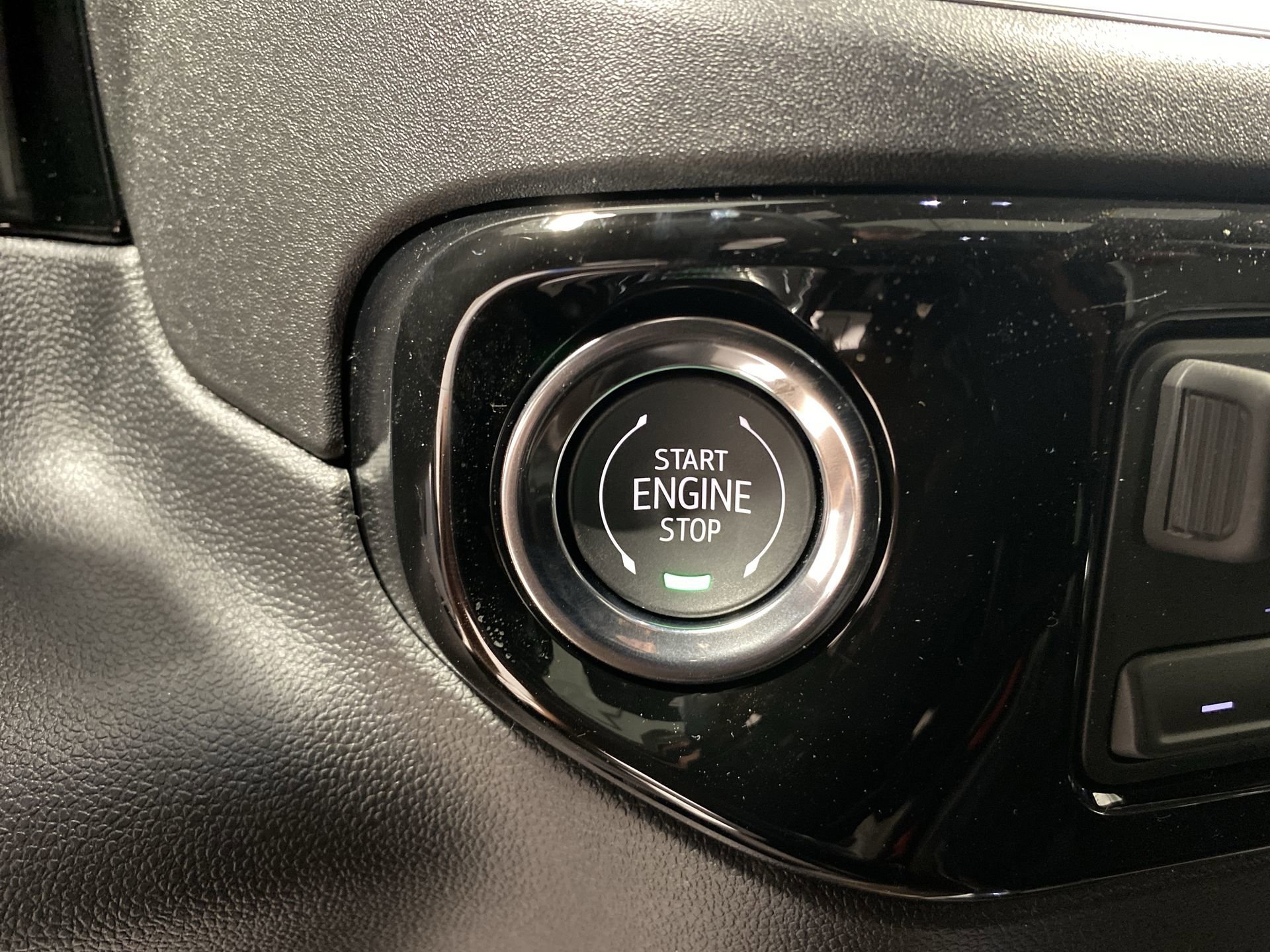 2026 Chevrolet Silverado 1500 High Country - Photo 16