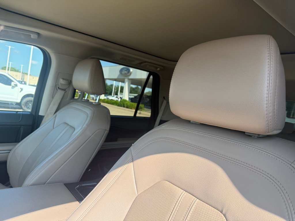 Used 2024 Agate Black Metallic Ford Limited image 10