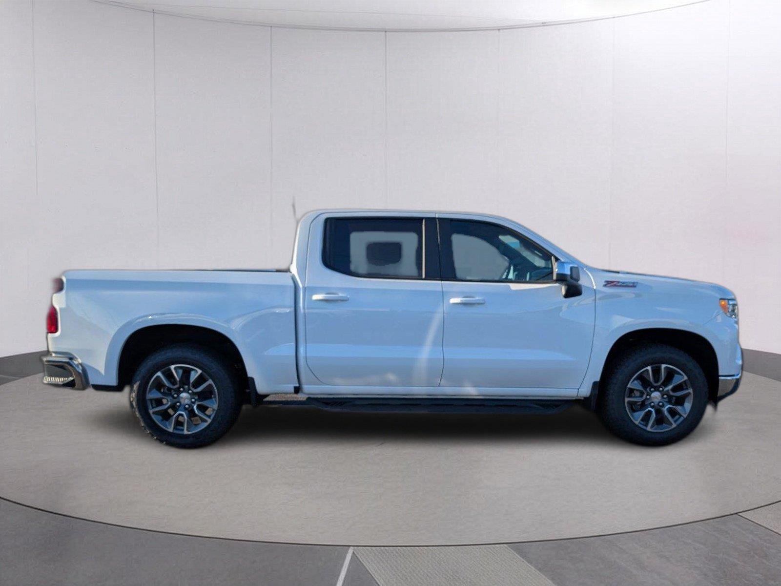 Used 2023 SUMMIT WHITE Chevrolet LTZ image 8