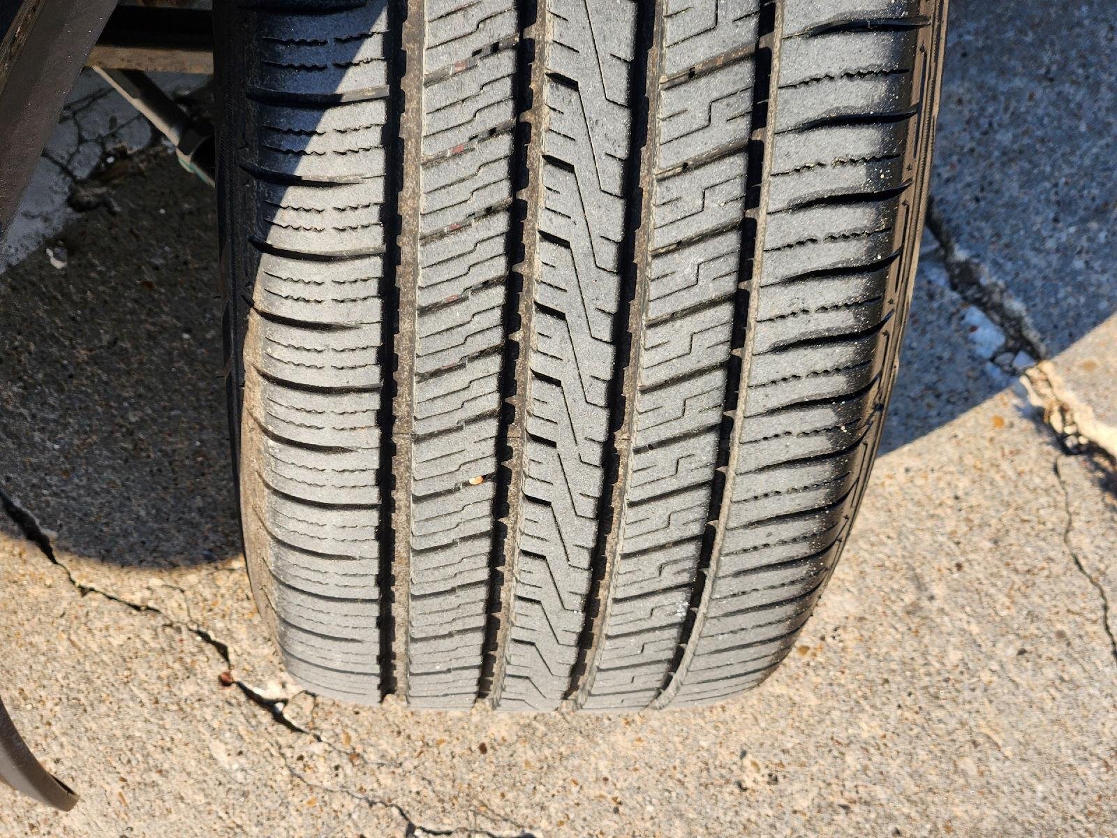 Used 2014 Black Clearcoat Dodge SXT image 10