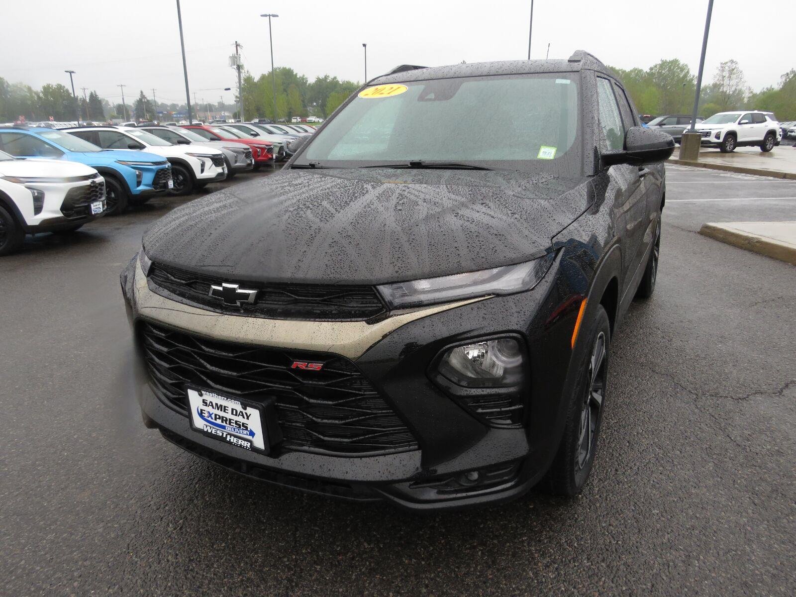 Used 2021 Mosaic Black Metallic Chevrolet RS image 13