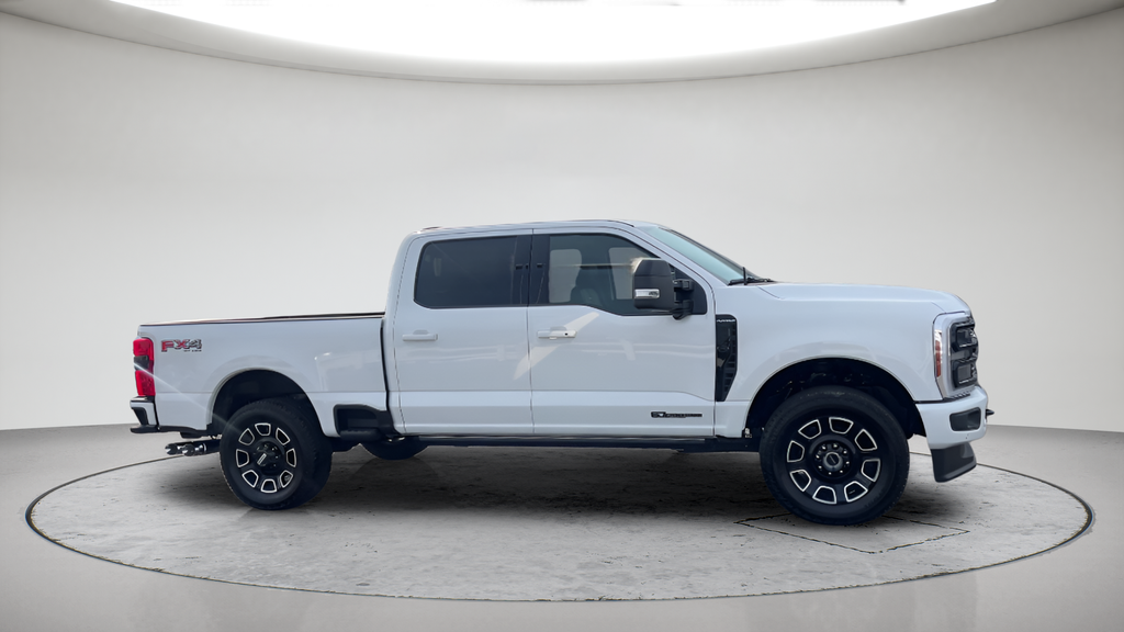 New 2026 Star White Metallic Tri-Coat Ford F-250® Platinum® image 5