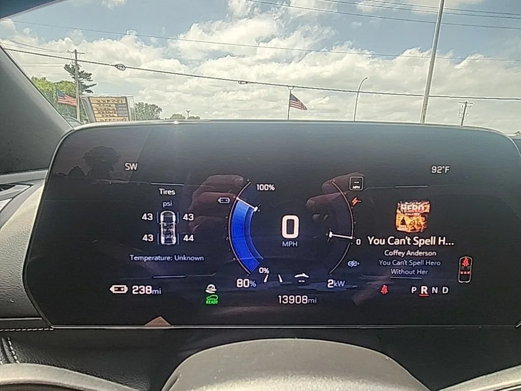 Used 2025 Gray Chevrolet LT image 22
