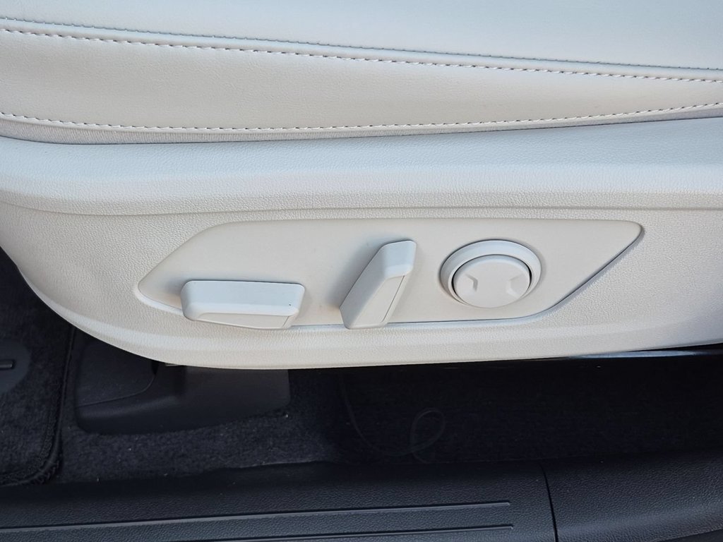 New 2026 Glacial White Pearl Kia S image 36