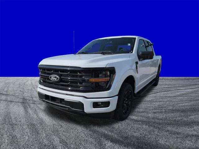New 2026 Oxford White Ford XLT image 8