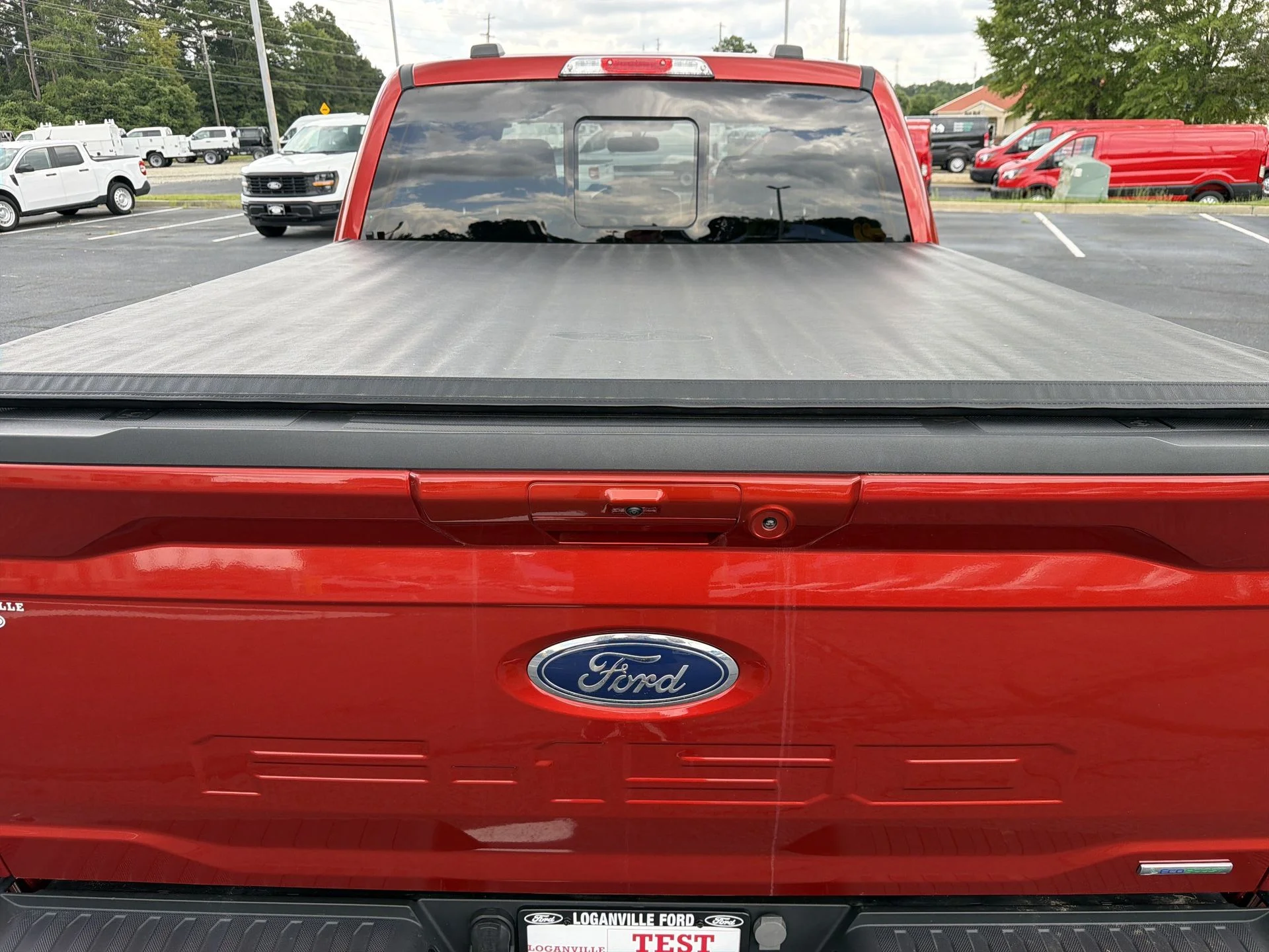 Certified Used 2023 Chili Pepper Red Ford XLT image 26