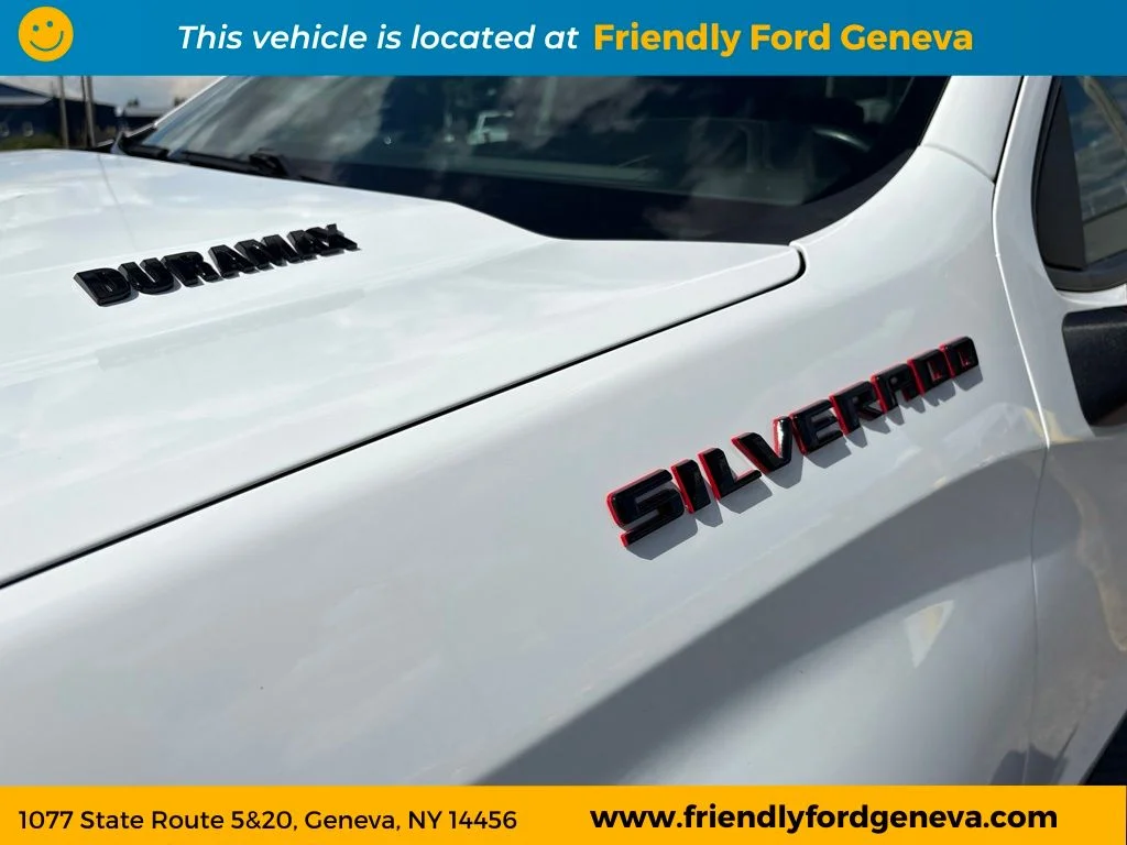 Used 2023 White Chevrolet RST image 28