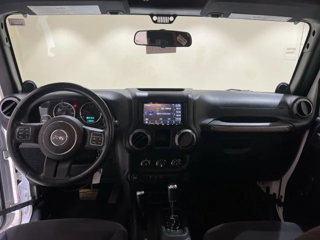 2013 Jeep Wrangler Unlimited Sport - Photo 17
