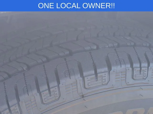 Used 2021 White Jeep Overland image 11