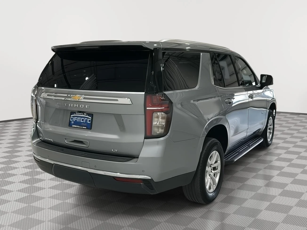 Used 2024 Sterling Gray Metallic Chevrolet LT image 5