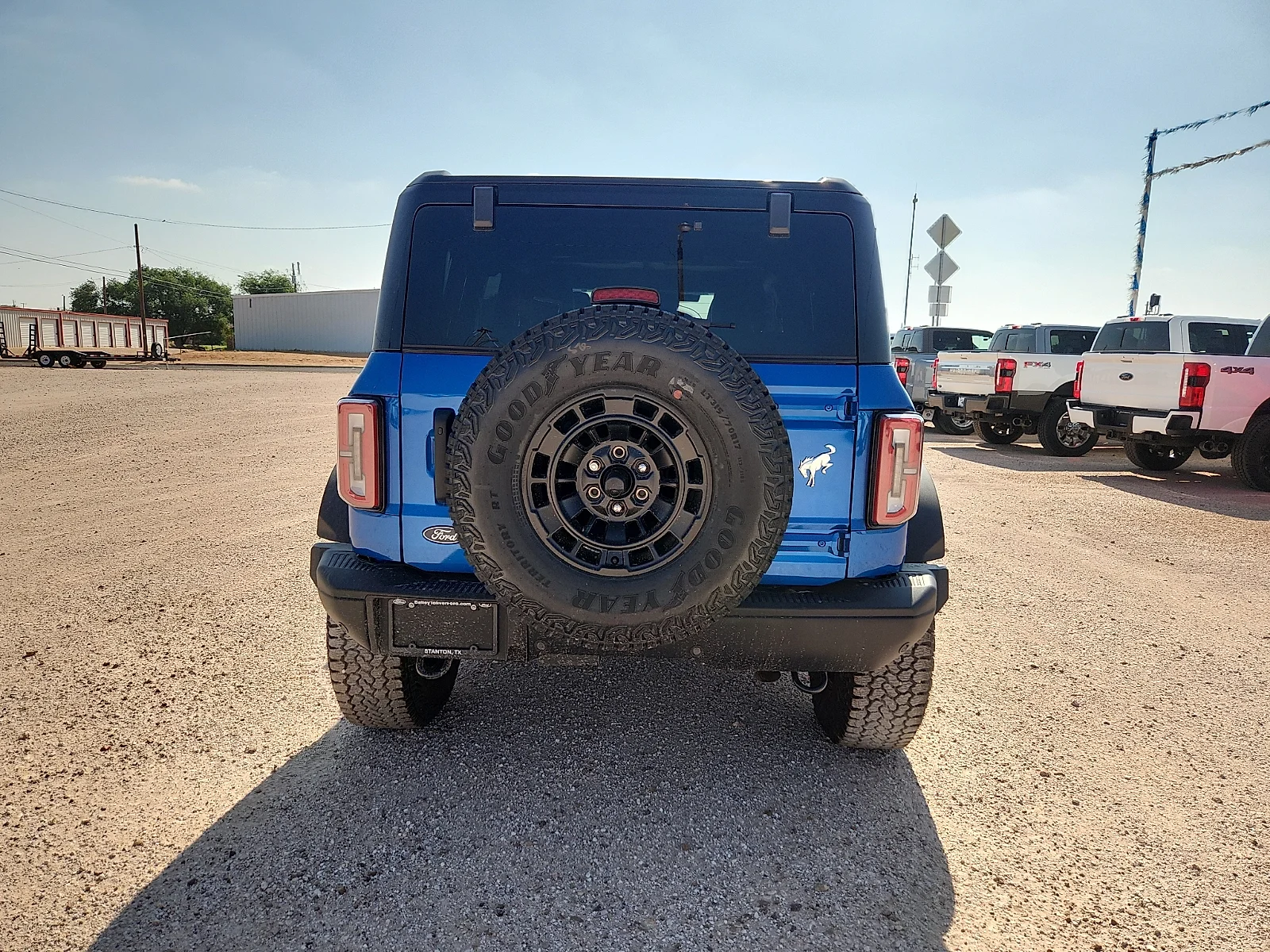 New 2026 Velocity Blue Metallic Ford Badlands® image 6