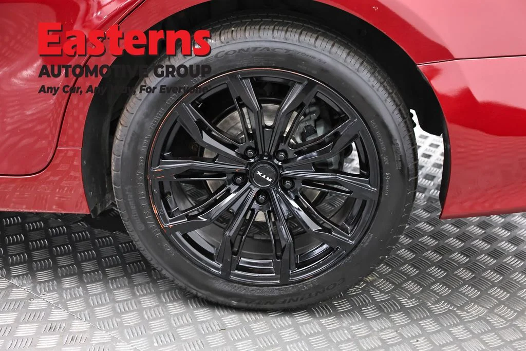 Used 2021 Red Toyota XLE image 33