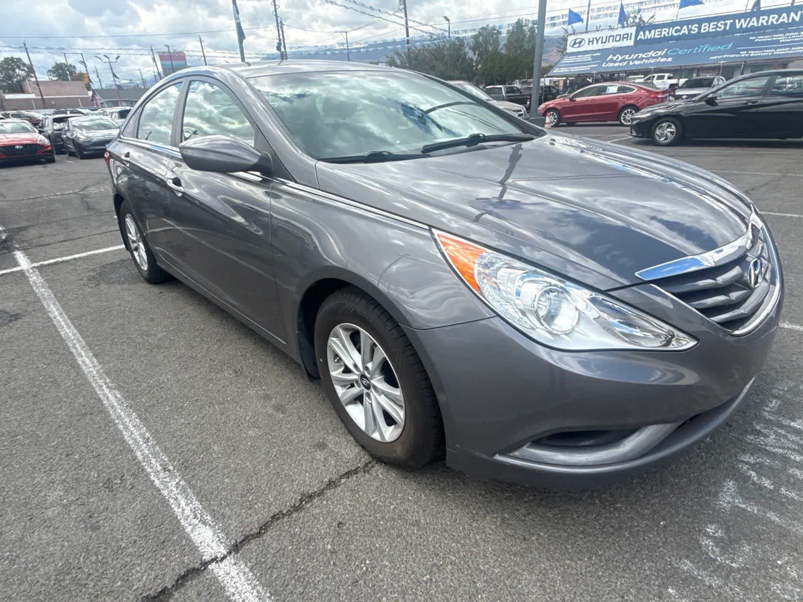 Used 2012 Harbor Gray Metallic Hyundai GLS image 8