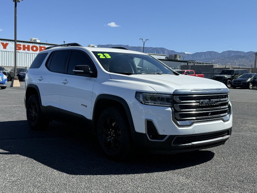 2023 GMC Acadia AT4 AWD's photo