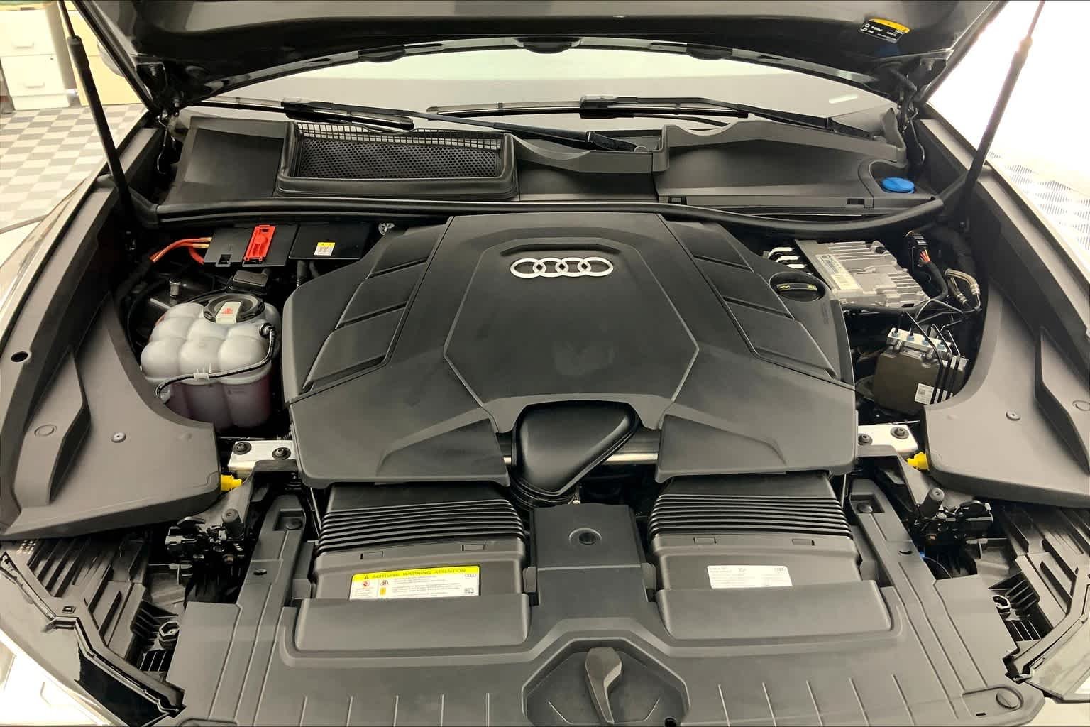 Used 2019 Samurai Gray Metallic Audi Premium Plus image 9