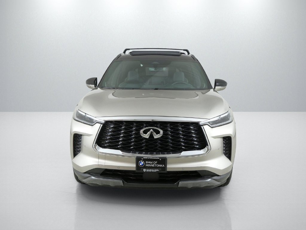 Used 2025 Black INFINITI Autograph image 3