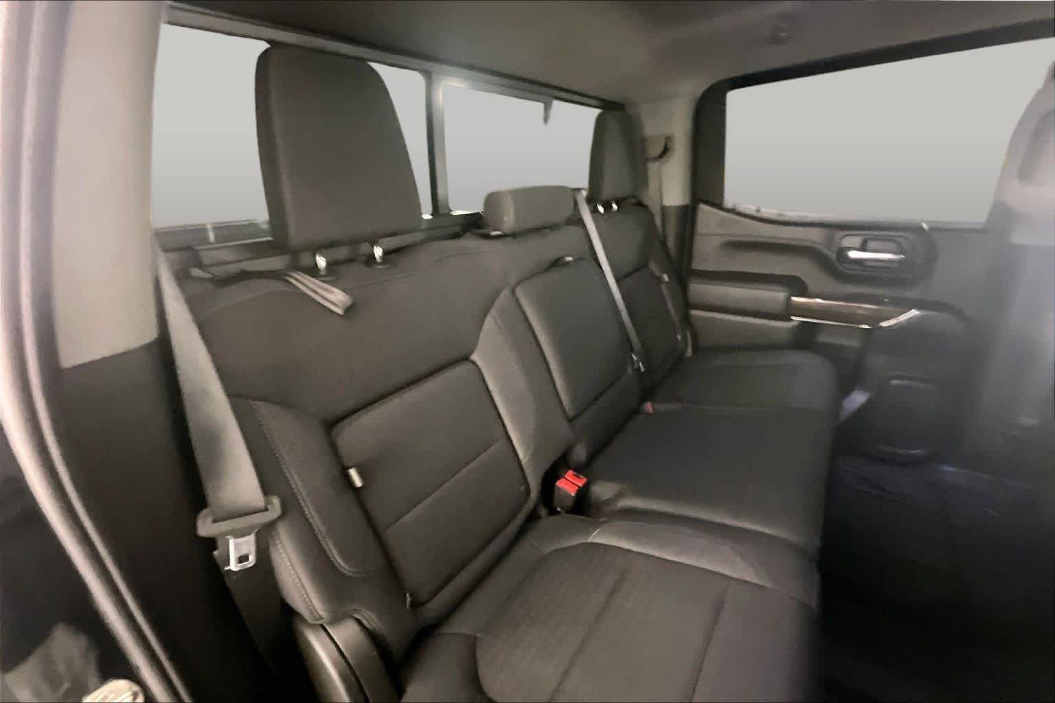 Used 2020 Onyx Black GMC SLE image 20