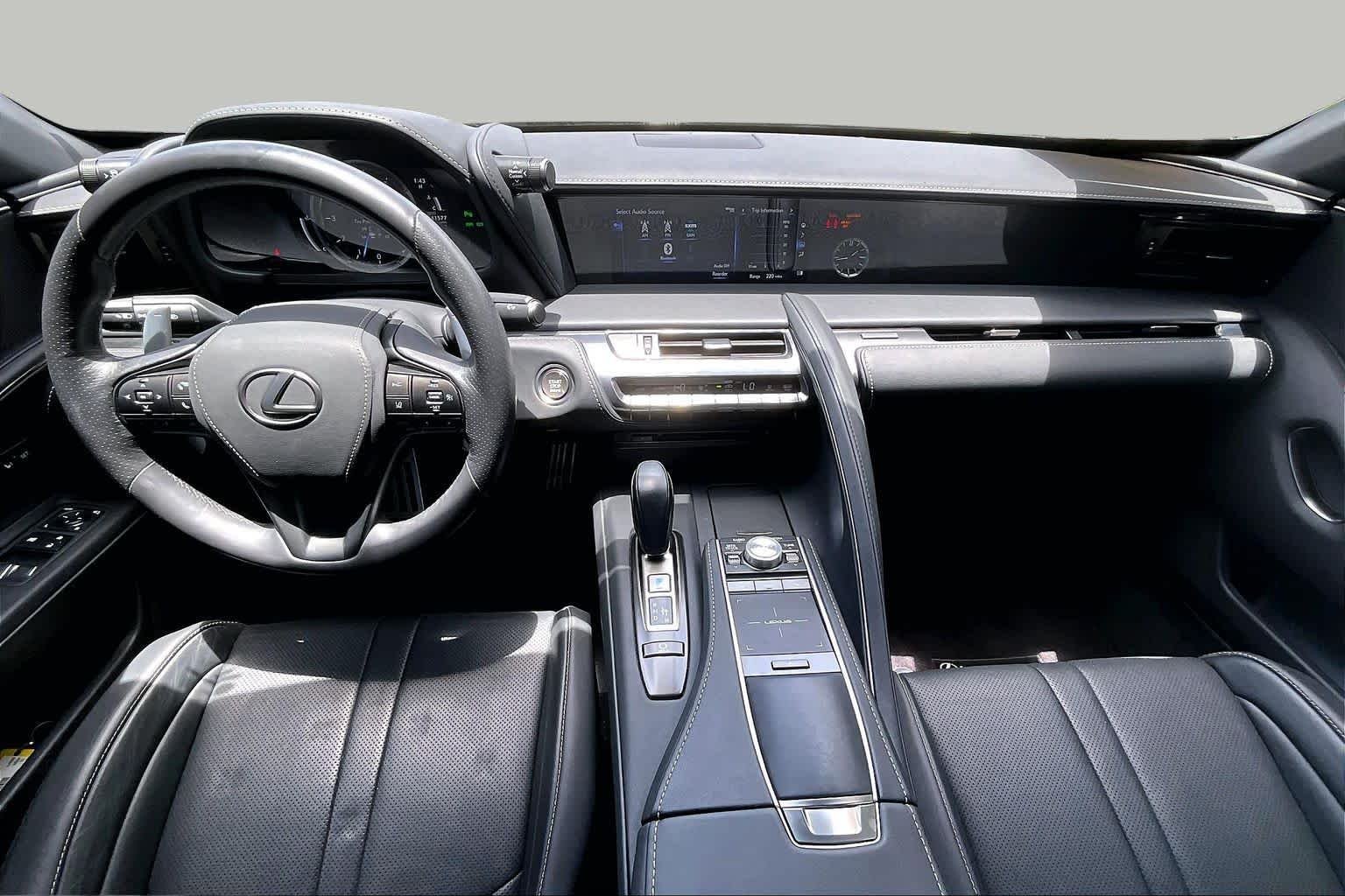 Used 2021 Obsidian Lexus  image 16