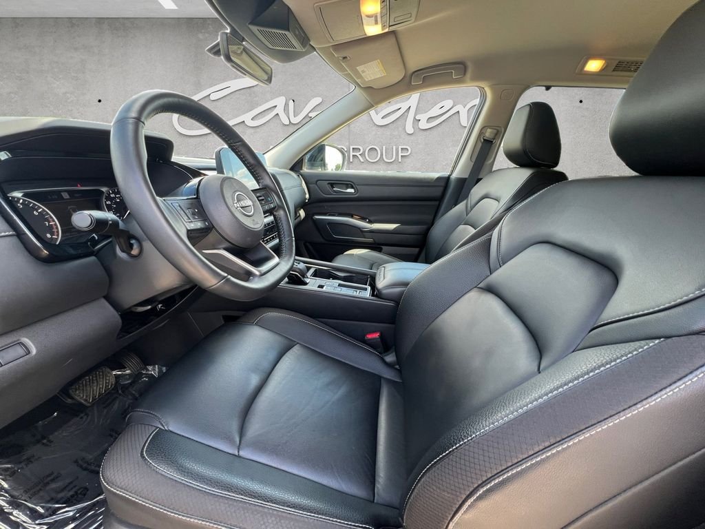 Certified Used 2025 Black Nissan SL image 19