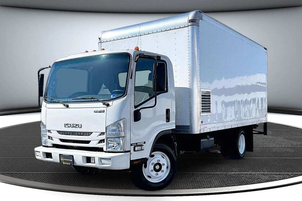 2022 Isuzu NRR - Photo 3
